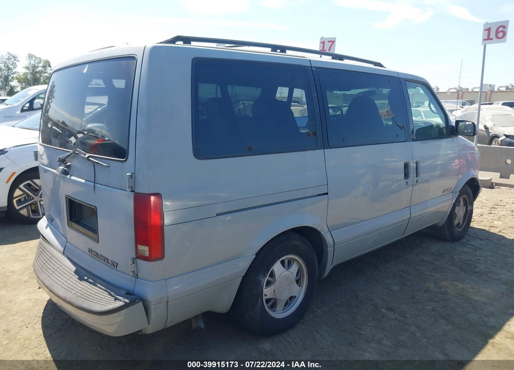 2000 CHEVROLET ASTRO VIN: 1GNDM19W9YB117294