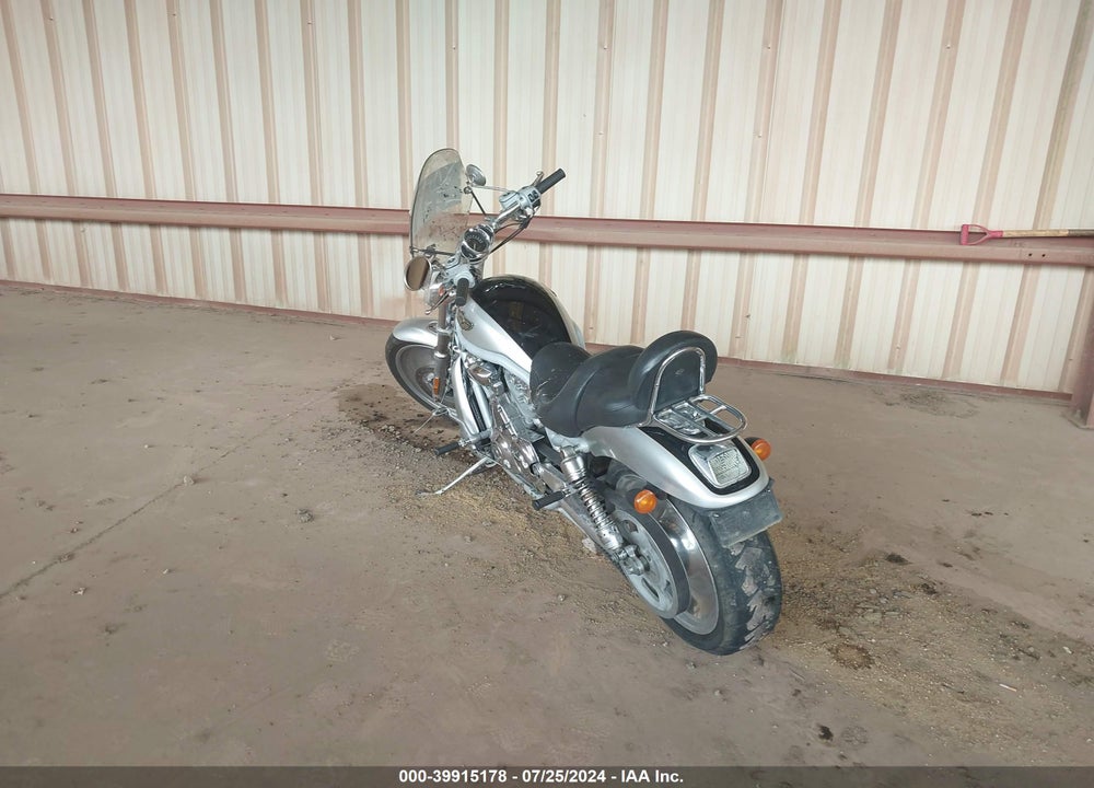 2003 HARLEY-DAVIDSON VRSCA ANNIVERSARY VIN: 1HD1HAZ413K833953