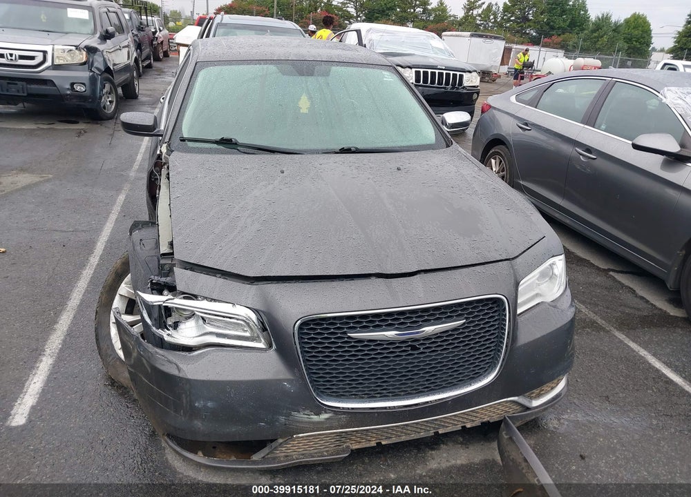 2016 CHRYSLER 300 LIMITED VIN: 2C3CCAAG6GH197689