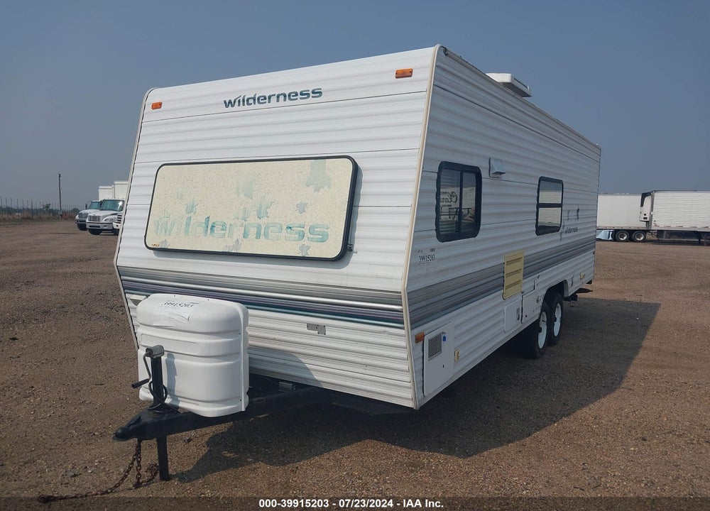 1997 FLEETWOOD ENTERPRISE WILDERNESS VIN: 1ED1C2427V1573388
