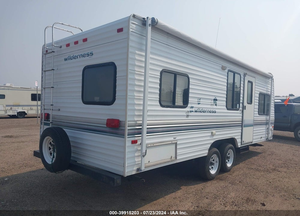 1997 FLEETWOOD ENTERPRISE WILDERNESS VIN: 1ED1C2427V1573388