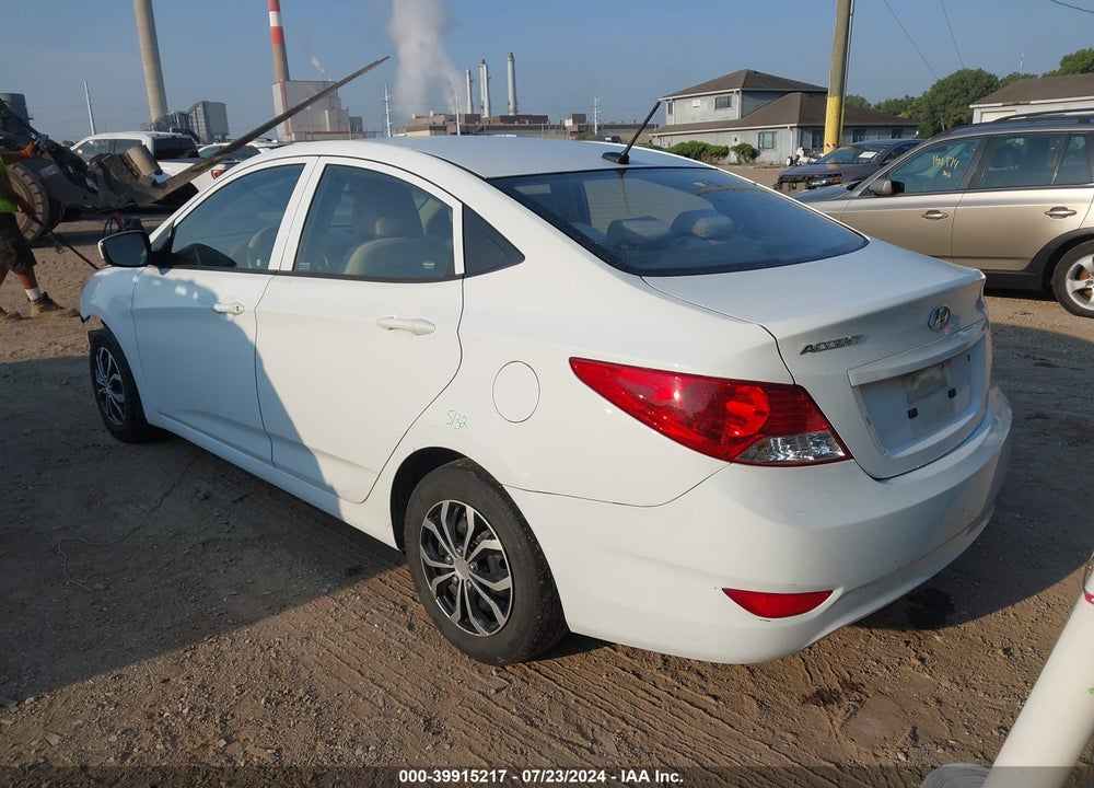 2013 HYUNDAI ACCENT GLS VIN: KMHCT4AE3DU471723