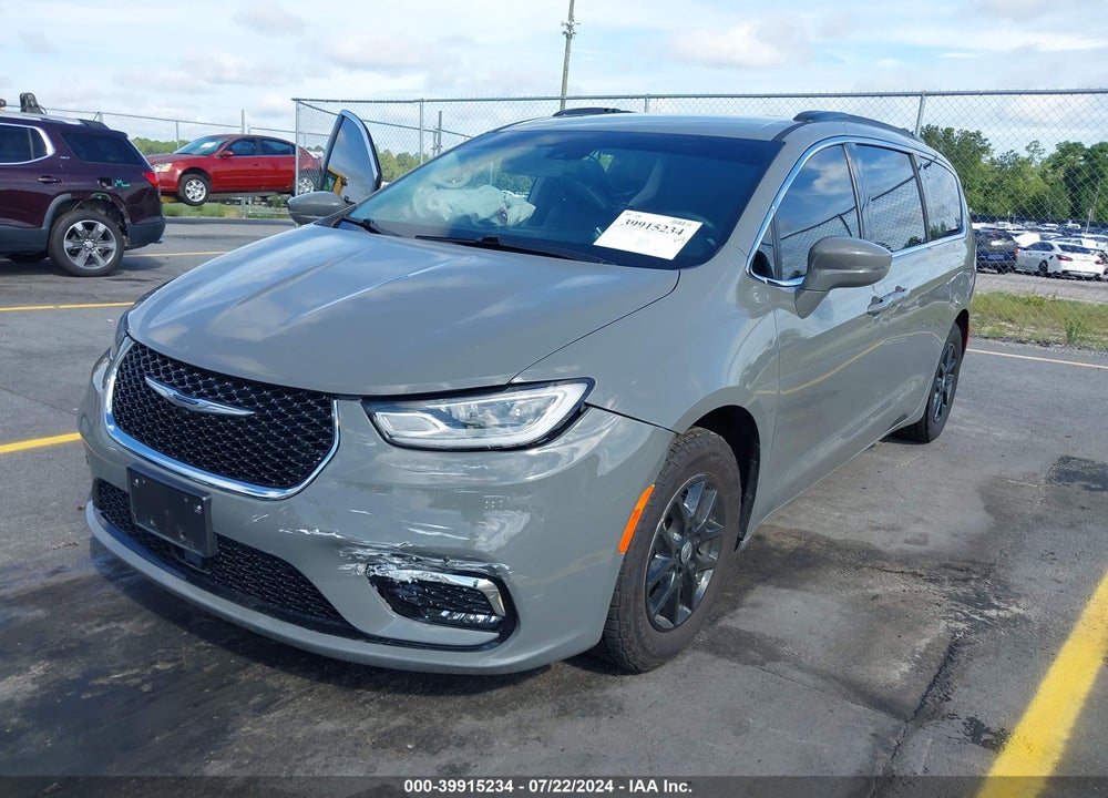 2022 CHRYSLER PACIFICA TOURING L VIN: 2C4RC1BG8NR170960