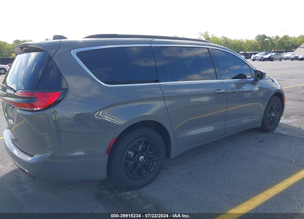 2022 CHRYSLER PACIFICA TOURING L VIN: 2C4RC1BG8NR170960