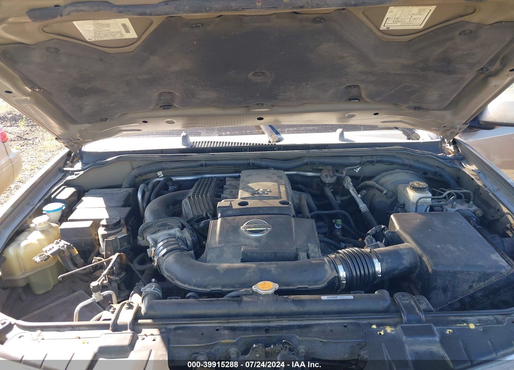 2005 NISSAN PATHFINDER LE VIN: 5N1AR18U35C743423