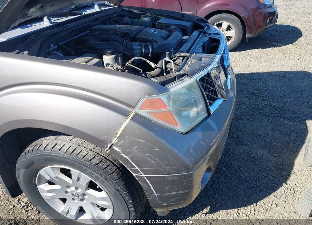 2005 NISSAN PATHFINDER LE VIN: 5N1AR18U35C743423