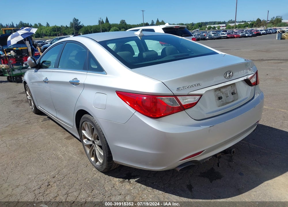 2011 HYUNDAI SONATA SE VIN: 5NPEC4AC7BH067584