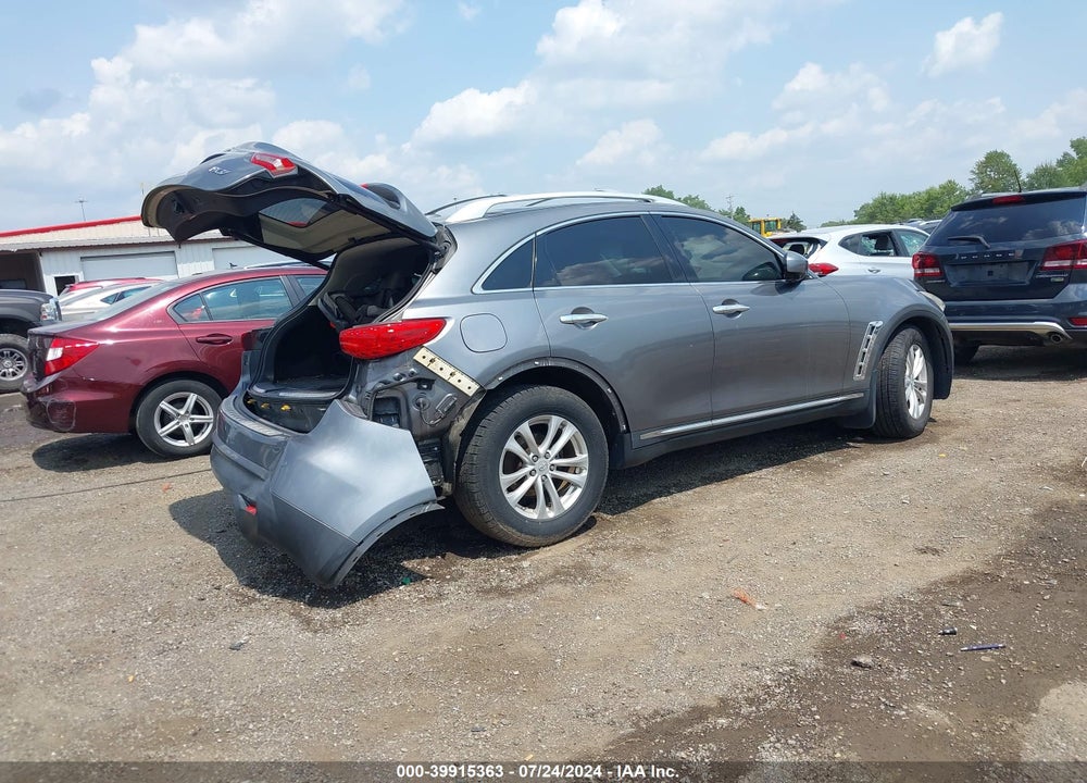 2013 INFINITI FX37 VIN: JN8CS1MW4DM174717