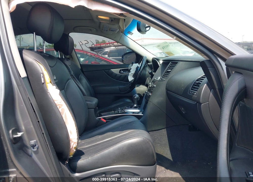 2013 INFINITI FX37 VIN: JN8CS1MW4DM174717