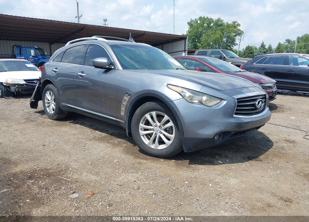 2013 INFINITI FX37 VIN: JN8CS1MW4DM174717