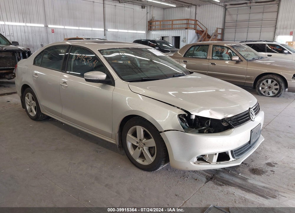 2012 VOLKSWAGEN JETTA 2.0L TDI VIN: 3VWLL7AJ1CM319796