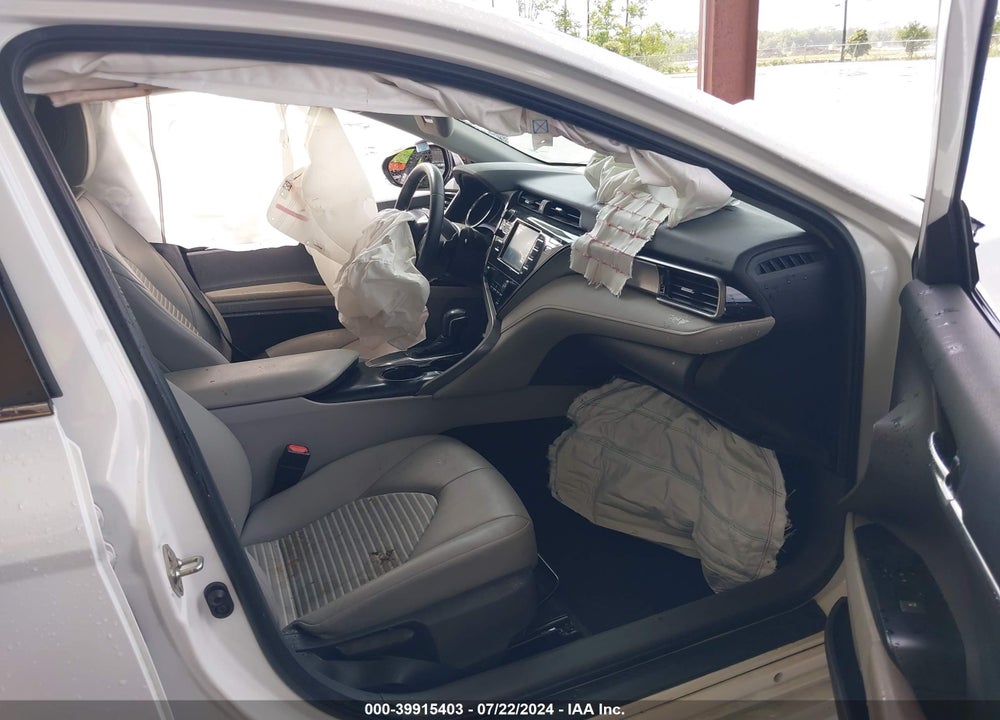 2019 TOYOTA CAMRY SE VIN: 4T1B11HK2KU796307