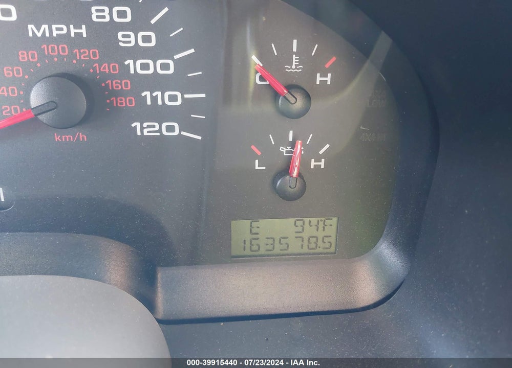 2006 FORD F-150 STX/XL/XLT VIN: 1FTRX14W76NB32790