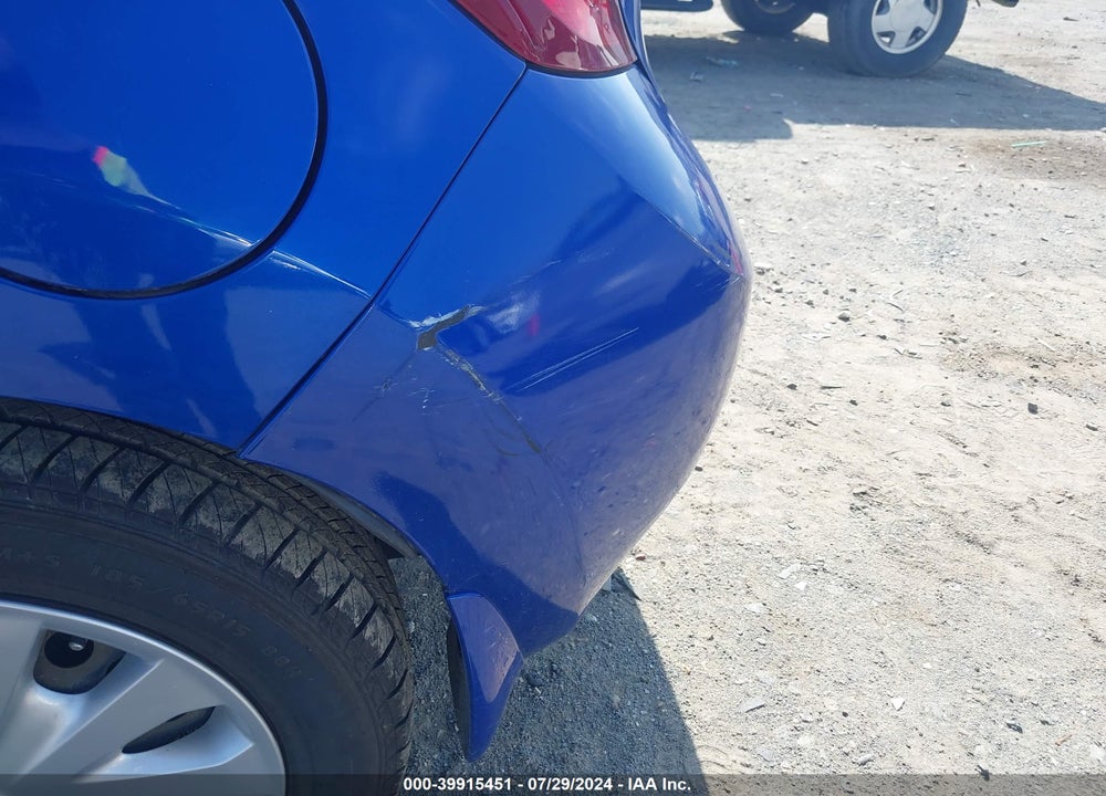 2015 NISSAN VERSA NOTE VIN: 3N1CE2CP2FL437208