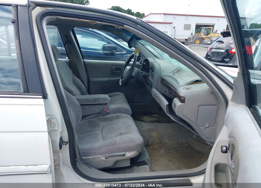 1997 CHEVROLET LUMINA VIN: 2G1WL52M4V9107637
