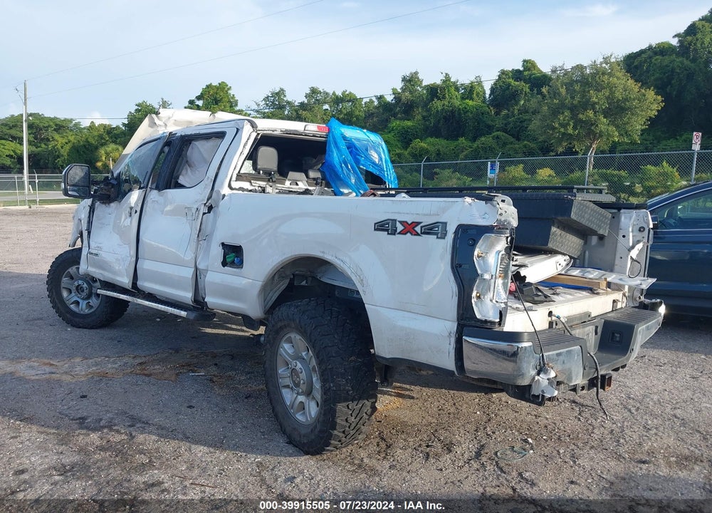 2017 FORD F-250 LARIAT VIN: 1FT7W2BT9HEC28660