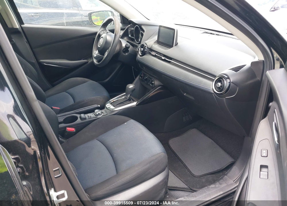 2016 SCION IA VIN: 3MYDLBZV8GY124439