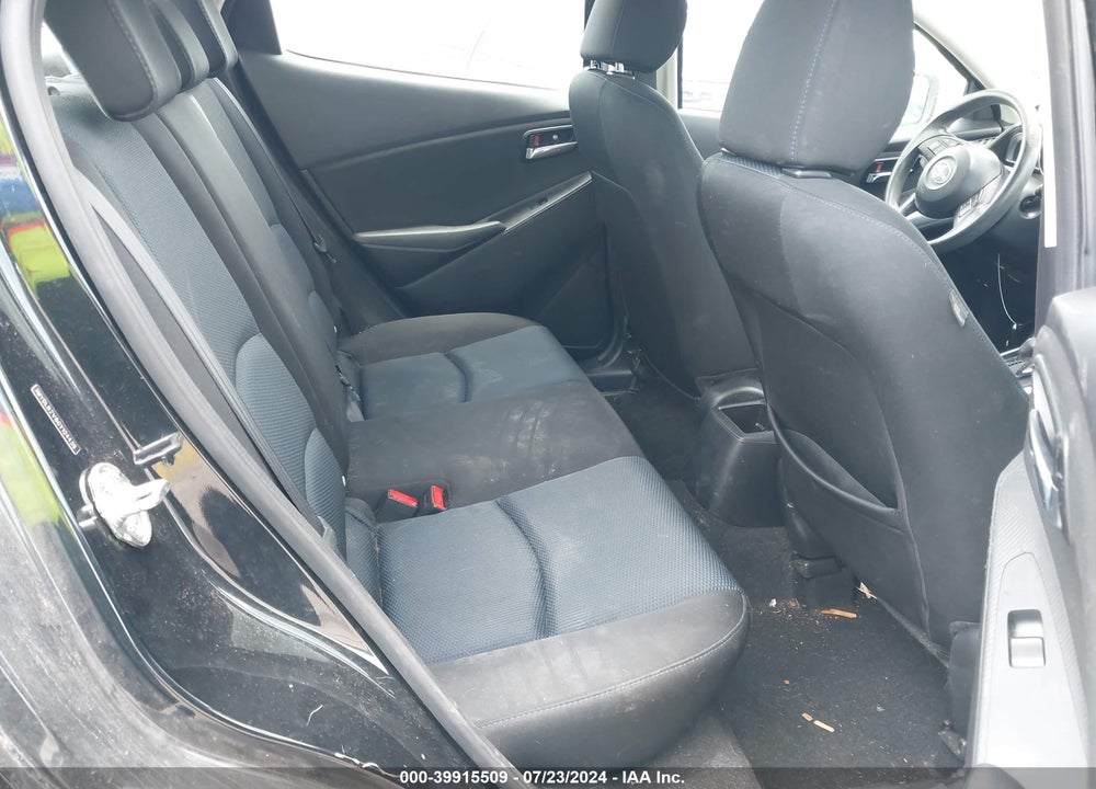 2016 SCION IA VIN: 3MYDLBZV8GY124439