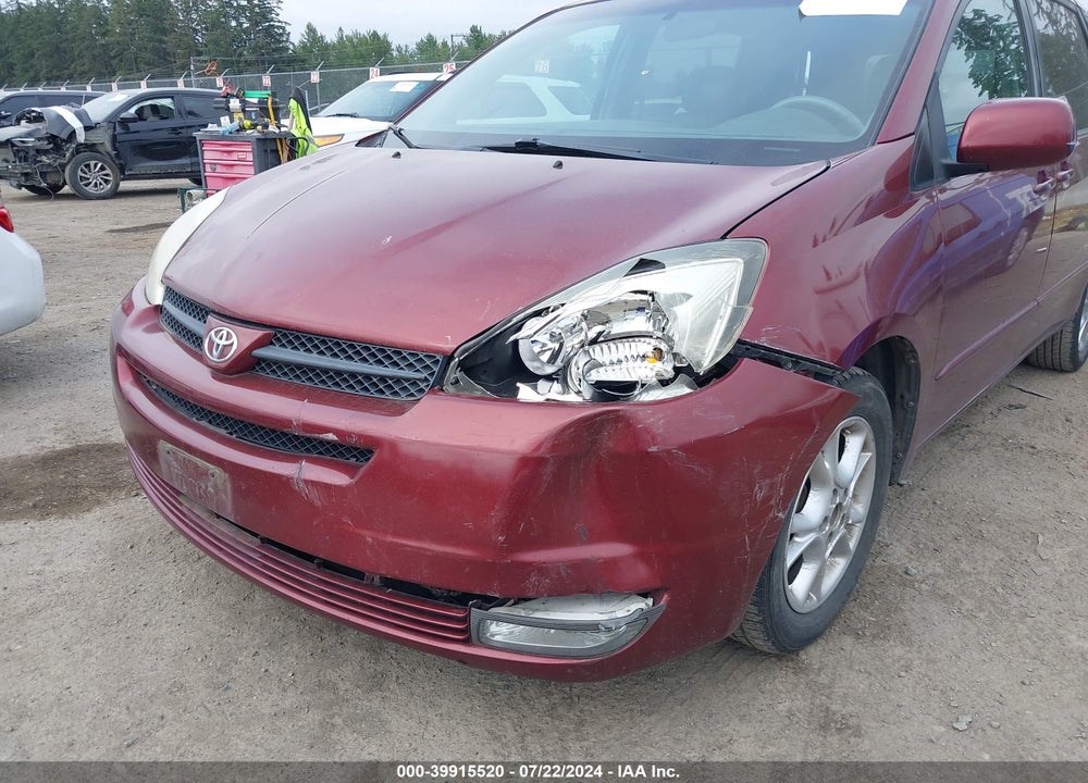 2005 TOYOTA SIENNA XLE VIN: 5TDZA22C85S277085
