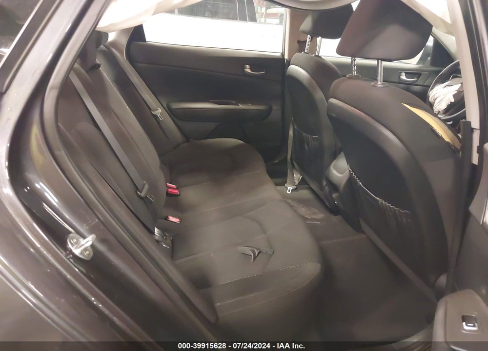 2017 KIA OPTIMA LX VIN: KNAGT4L38H5164000
