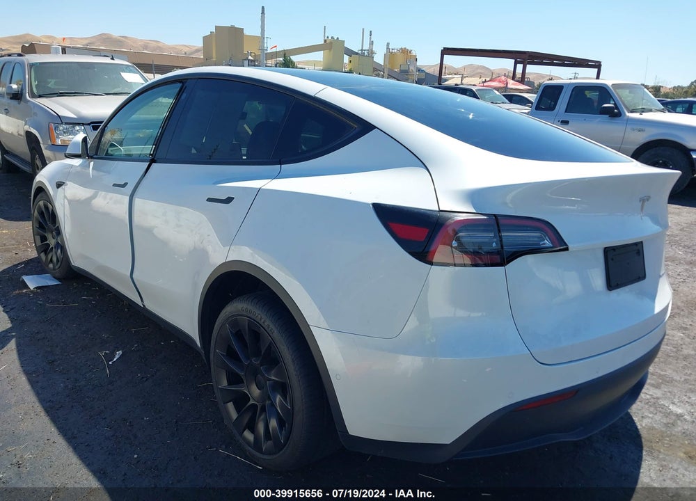 2021 TESLA MODEL Y LONG RANGE DUAL MOTOR ALL-WHEEL DRIVE VIN: 5YJYGDEE1MF160910