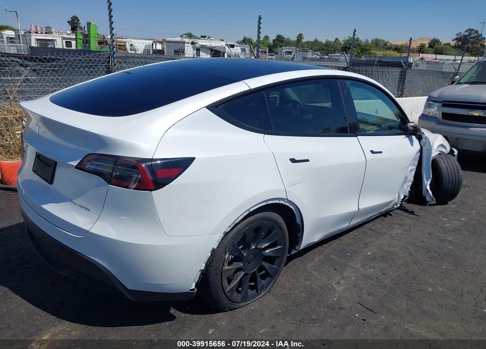 2021 TESLA MODEL Y LONG RANGE DUAL MOTOR ALL-WHEEL DRIVE VIN: 5YJYGDEE1MF160910