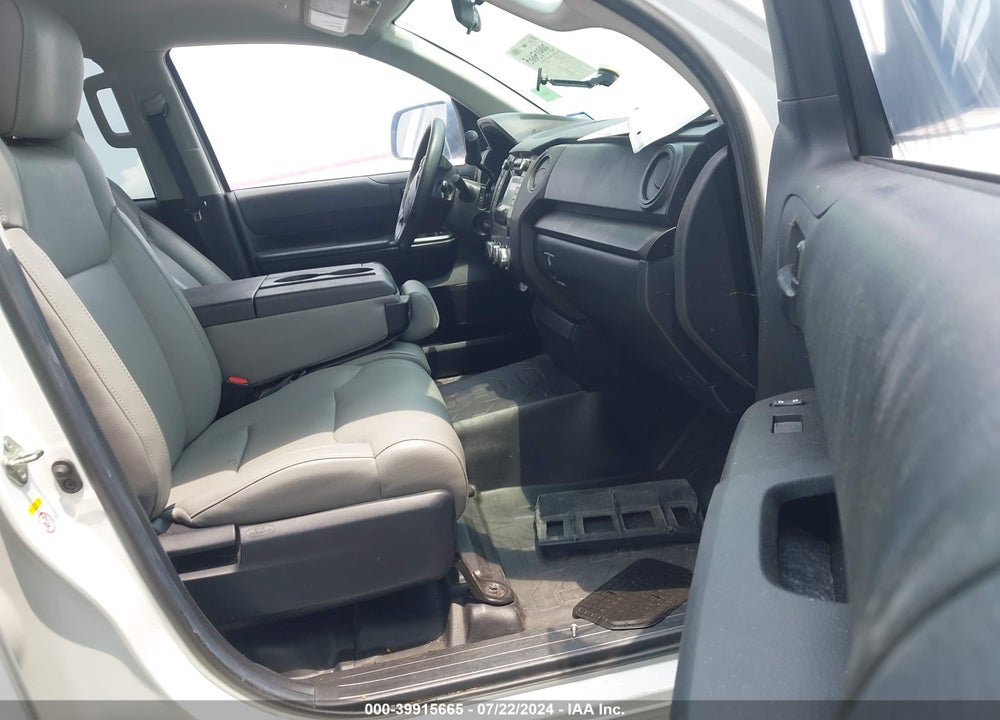 2019 TOYOTA TUNDRA SR 4.6L V8 VIN: 5TFUM5F13KX082125
