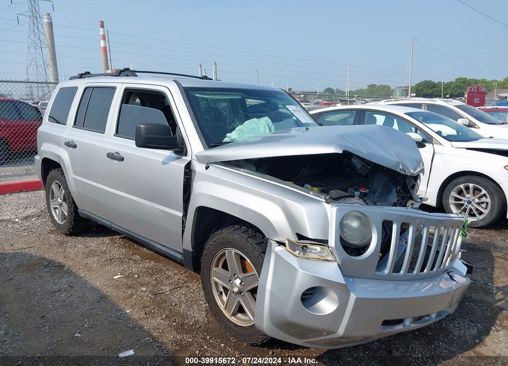 2008 JEEP PATRIOT SPORT VIN: 1J8FF28W18D572205