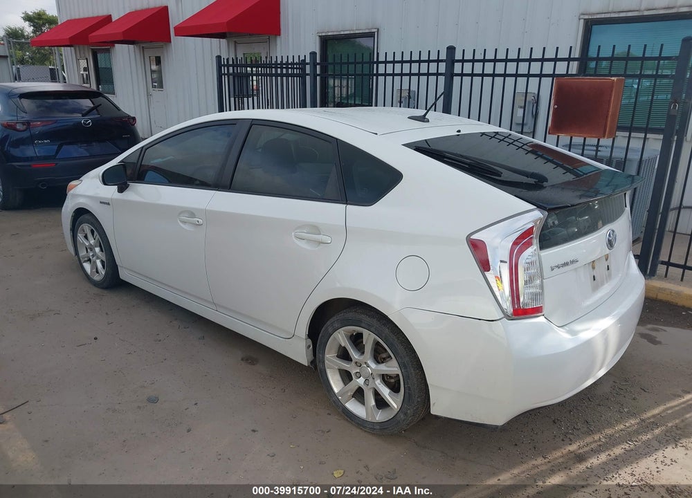 2013 TOYOTA PRIUS FOUR VIN: JTDKN3DU3D5689632