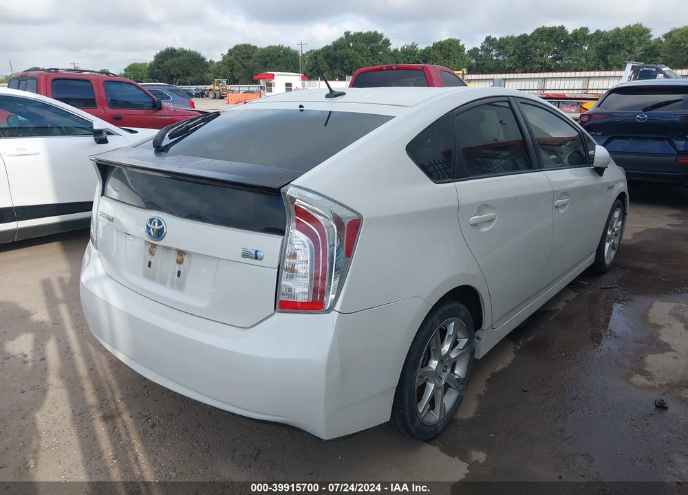 2013 TOYOTA PRIUS FOUR VIN: JTDKN3DU3D5689632