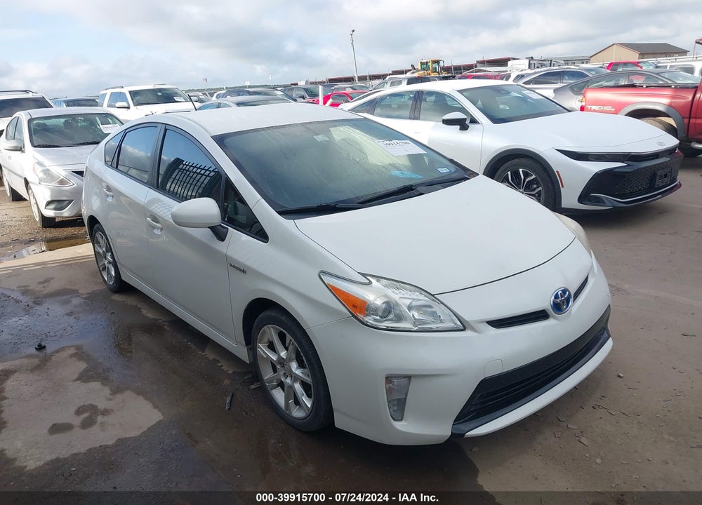 2013 TOYOTA PRIUS FOUR VIN: JTDKN3DU3D5689632