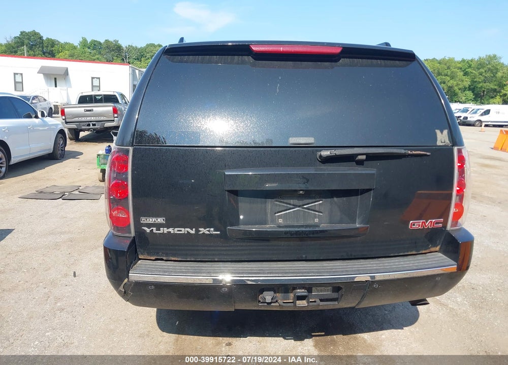 2009 GMC YUKON XL 1500 DENALI VIN: 1GKFK06269R283529
