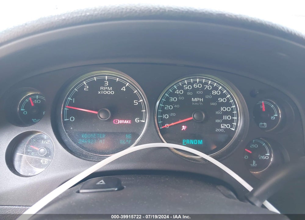 2009 GMC YUKON XL 1500 DENALI VIN: 1GKFK06269R283529