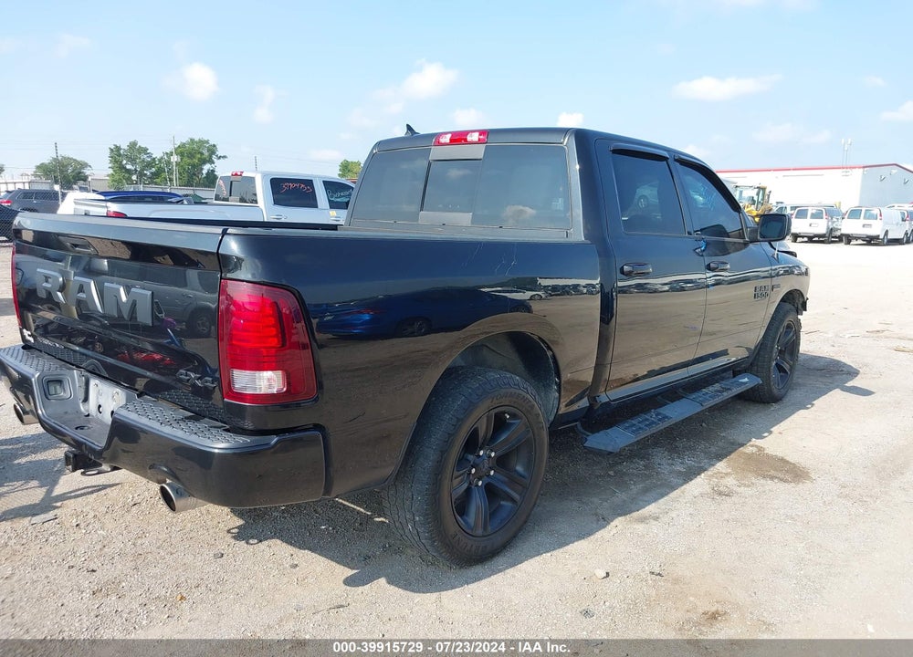 2017 RAM 1500 NIGHT 4X4 5'7 BOX VIN: 1C6RR7MT1HS632345
