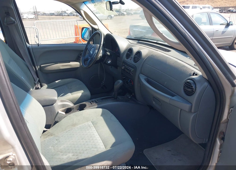 2007 JEEP LIBERTY SPORT VIN: 1J4GL48K77W646947