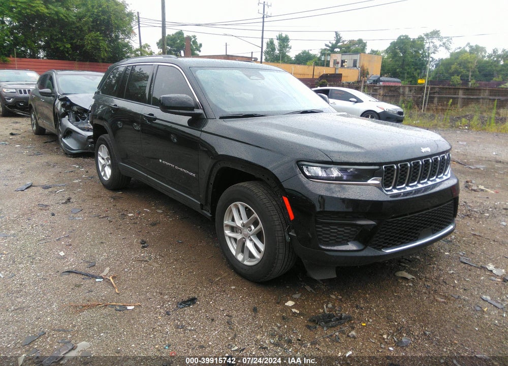 2023 JEEP GRAND CHEROKEE LAREDO 4X4 VIN: 1C4RJHAG1P8892317