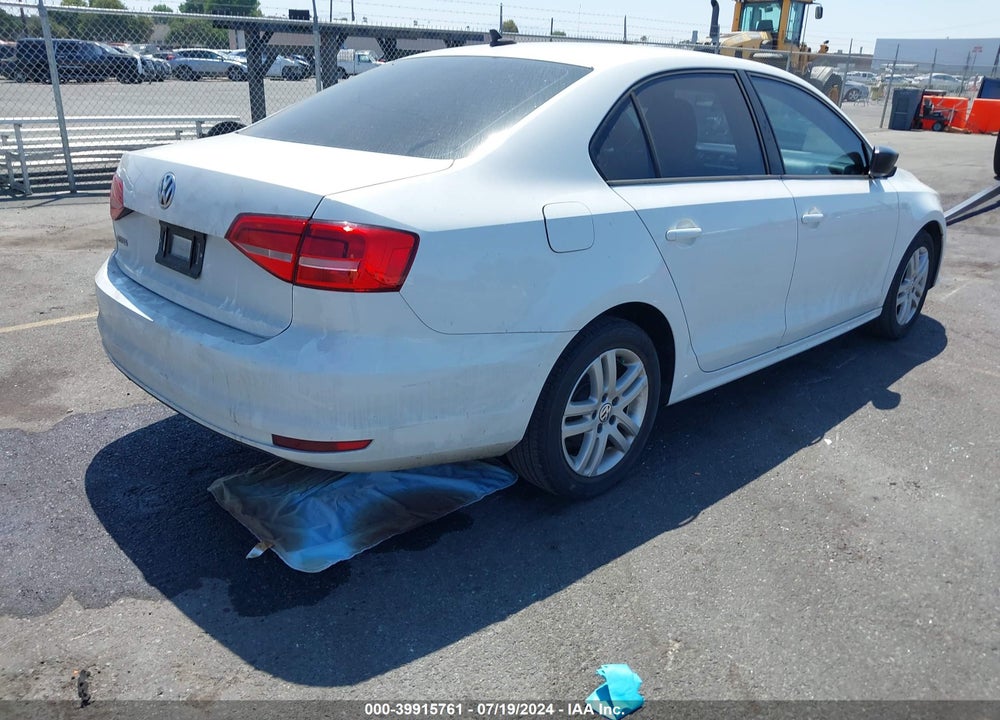 2015 VOLKSWAGEN JETTA 2.0L S VIN: 3VW2K7AJ9FM217844