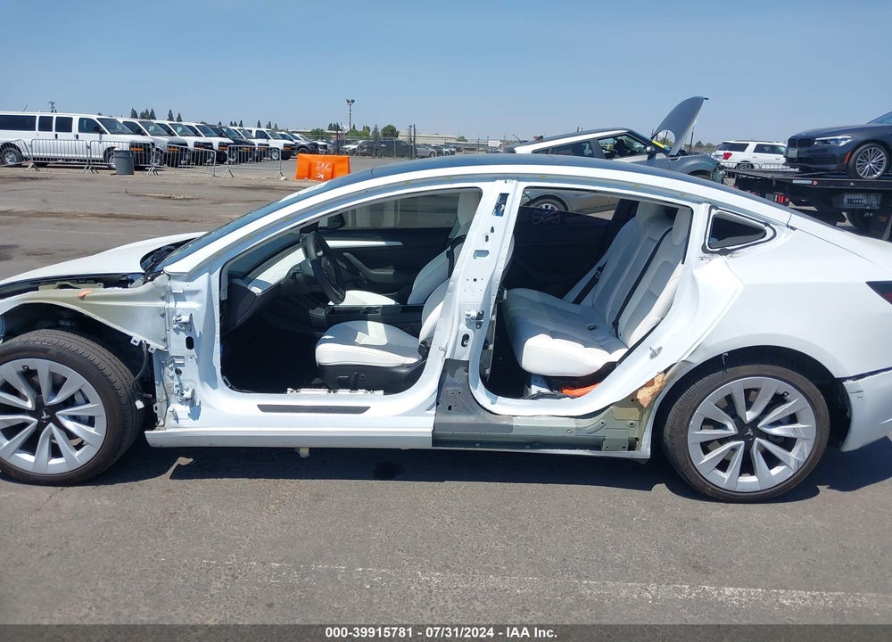 2022 TESLA MODEL 3 REAR-WHEEL DRIVE VIN: 5YJ3E1EA5NF362291