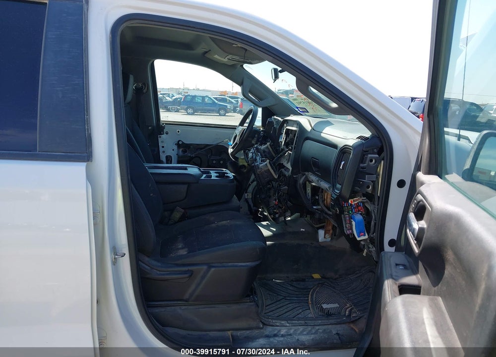 2020 CHEVROLET SILVERADO 1500 4WD DOUBLE CAB STANDARD BED WT VIN: 1GCRYAEF7LZ101779