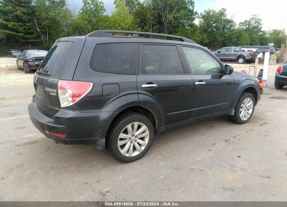 2011 SUBARU FORESTER 2.5X PREMIUM VIN: JF2SHADC8BH759240