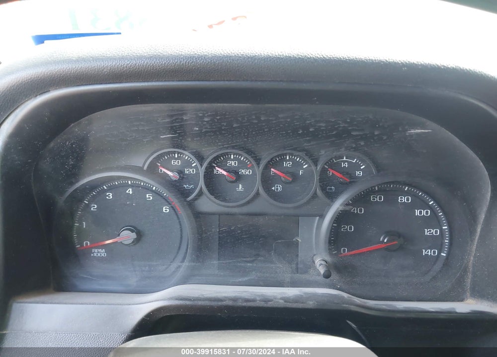 2021 CHEVROLET SILVERADO 1500 4WD SHORT BED WT VIN: 3GCUYAEF6MG244444