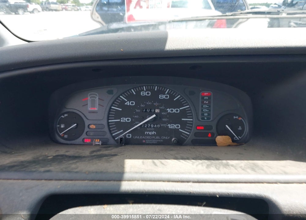 1996 ISUZU OASIS S VIN: JR2RJ1867TC003784