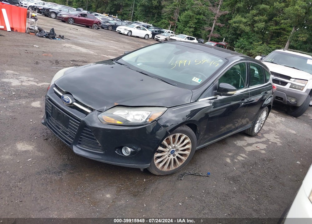 2012 FORD FOCUS TITANIUM VIN: 1FAHP3N27CL463305