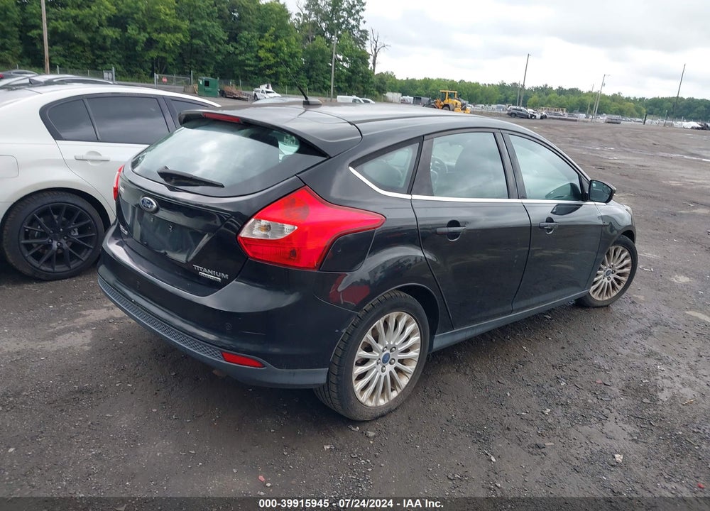 2012 FORD FOCUS TITANIUM VIN: 1FAHP3N27CL463305