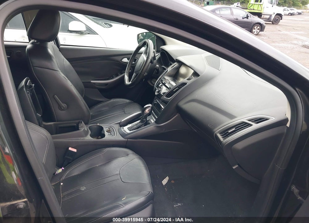 2012 FORD FOCUS TITANIUM VIN: 1FAHP3N27CL463305