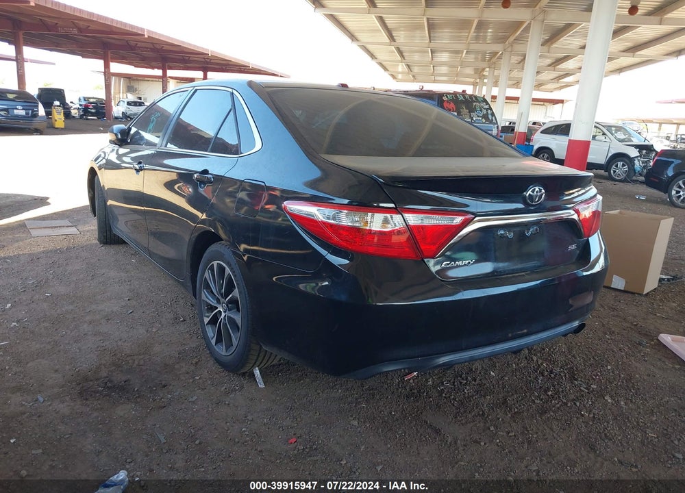 2015 TOYOTA CAMRY SE VIN: 4T1BF1FK8FU009774