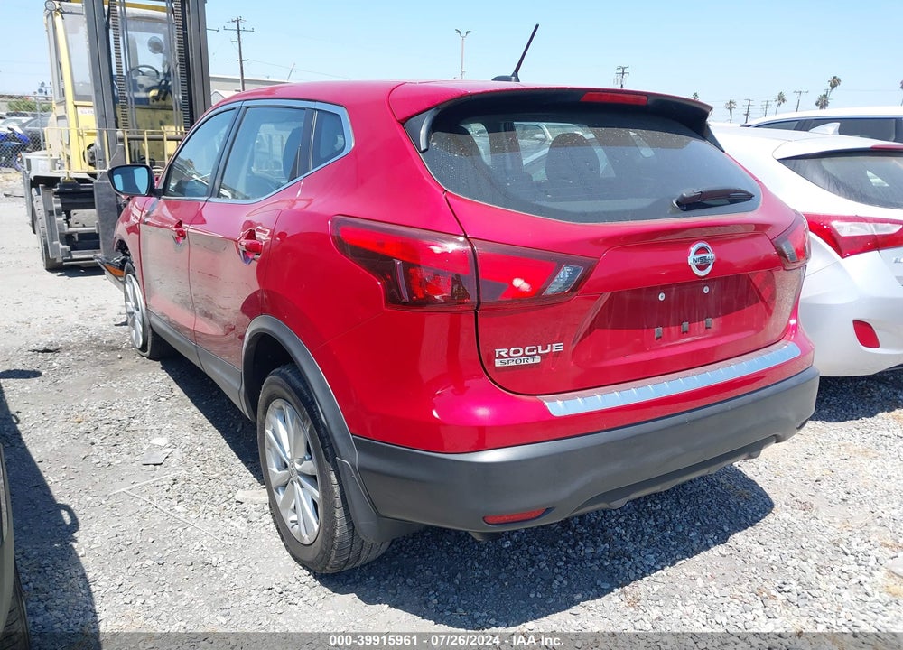 2017 NISSAN ROGUE SPORT S VIN: JN1BJ1CP6HW014016