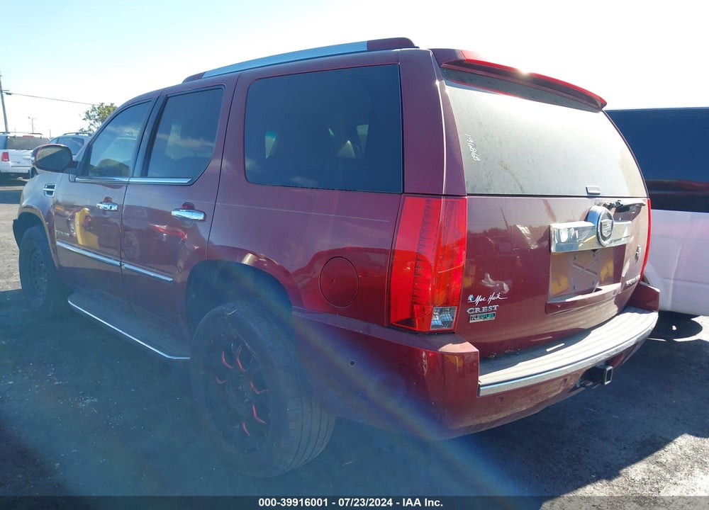 2011 CADILLAC ESCALADE STANDARD VIN: 1GYS3AEF7BR196868