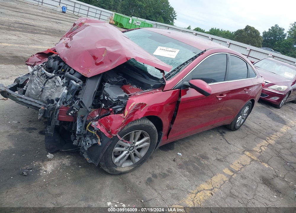 2015 HYUNDAI SONATA SE VIN: 5NPE24AF7FH180311