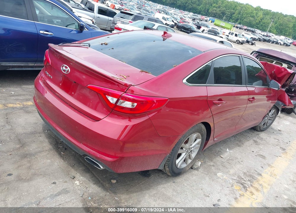 2015 HYUNDAI SONATA SE VIN: 5NPE24AF7FH180311